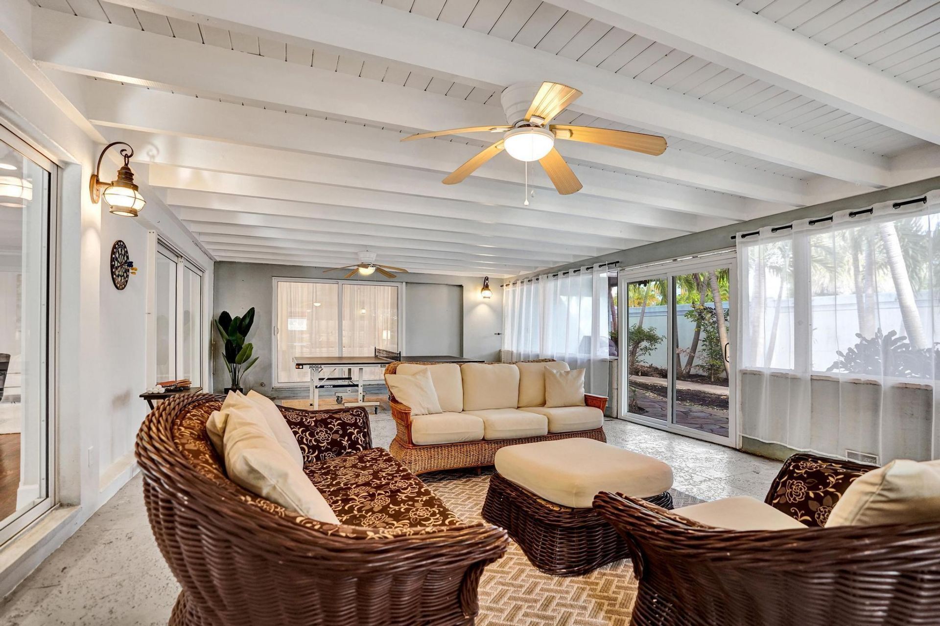 10 Minnetonka Road, Sea Ranch Lakes, FL 33308 Photo