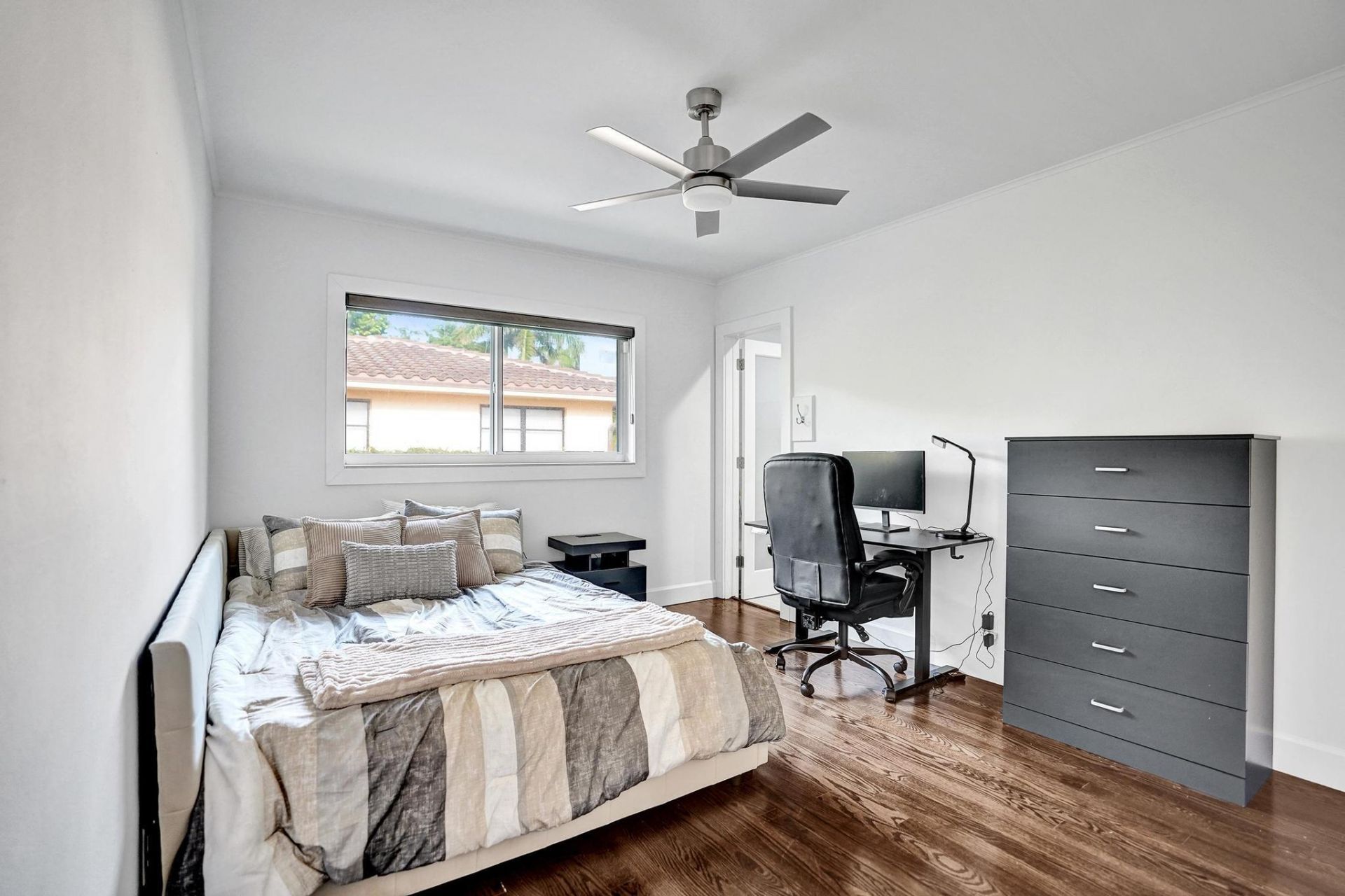 10 Minnetonka Road, Sea Ranch Lakes, FL 33308 Photo