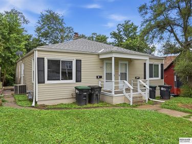 4507-4509 Hamilton Street, Omaha, NE 68132
