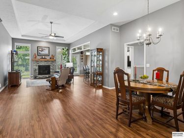 16009 Hanover Circle, Bennington, NE 68007
