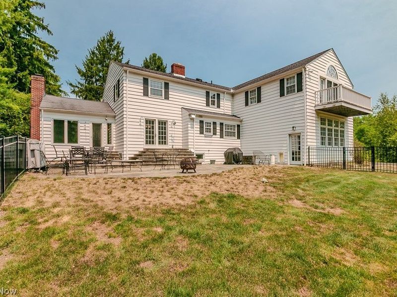 32450 Fairmount Boulevard, Pepper Pike, OH 44124 Photo 4