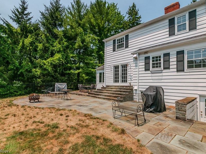 32450 Fairmount Boulevard, Pepper Pike, OH 44124 Photo 5