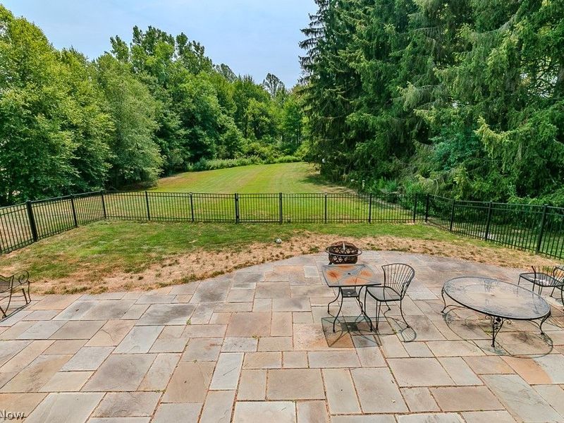 32450 Fairmount Boulevard, Pepper Pike, OH 44124 Photo 6