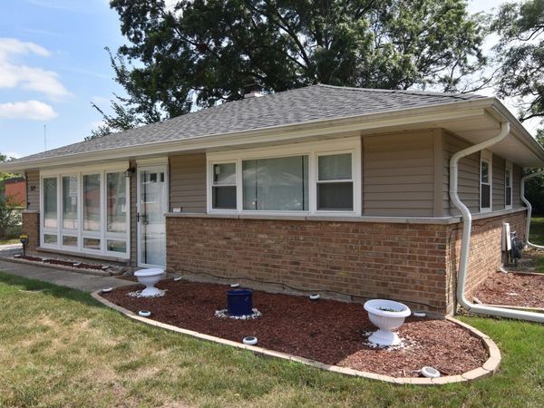 317 Mohawk Street , Park Forest, IL 60466