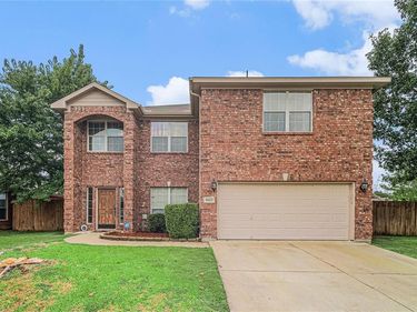 9600 Fox Hill Drive, Fort Worth, TX 76131