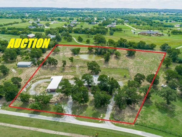 1746 S FM 372, Gainesville, TX 76240