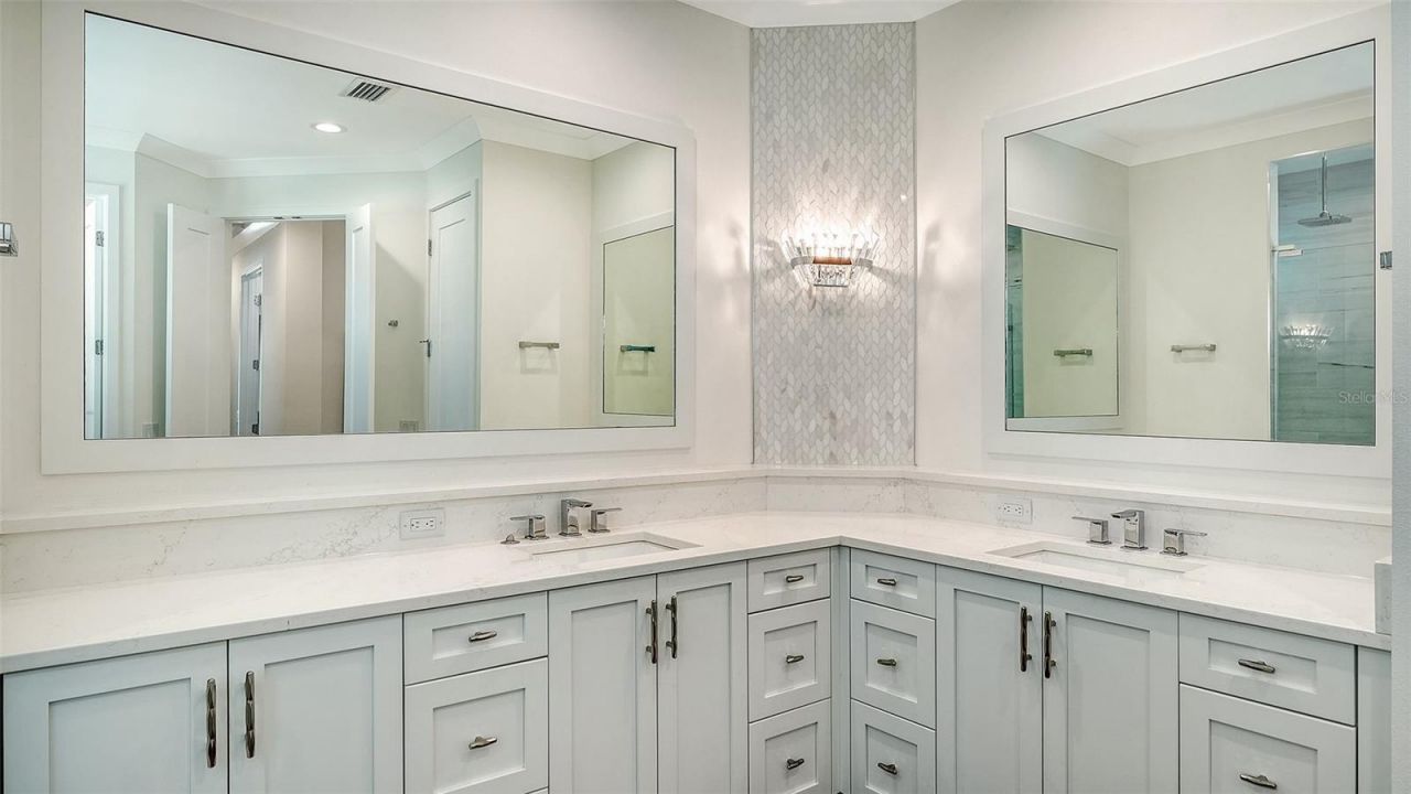 1838 Oleander Street, Sarasota, FL 34239 Photo