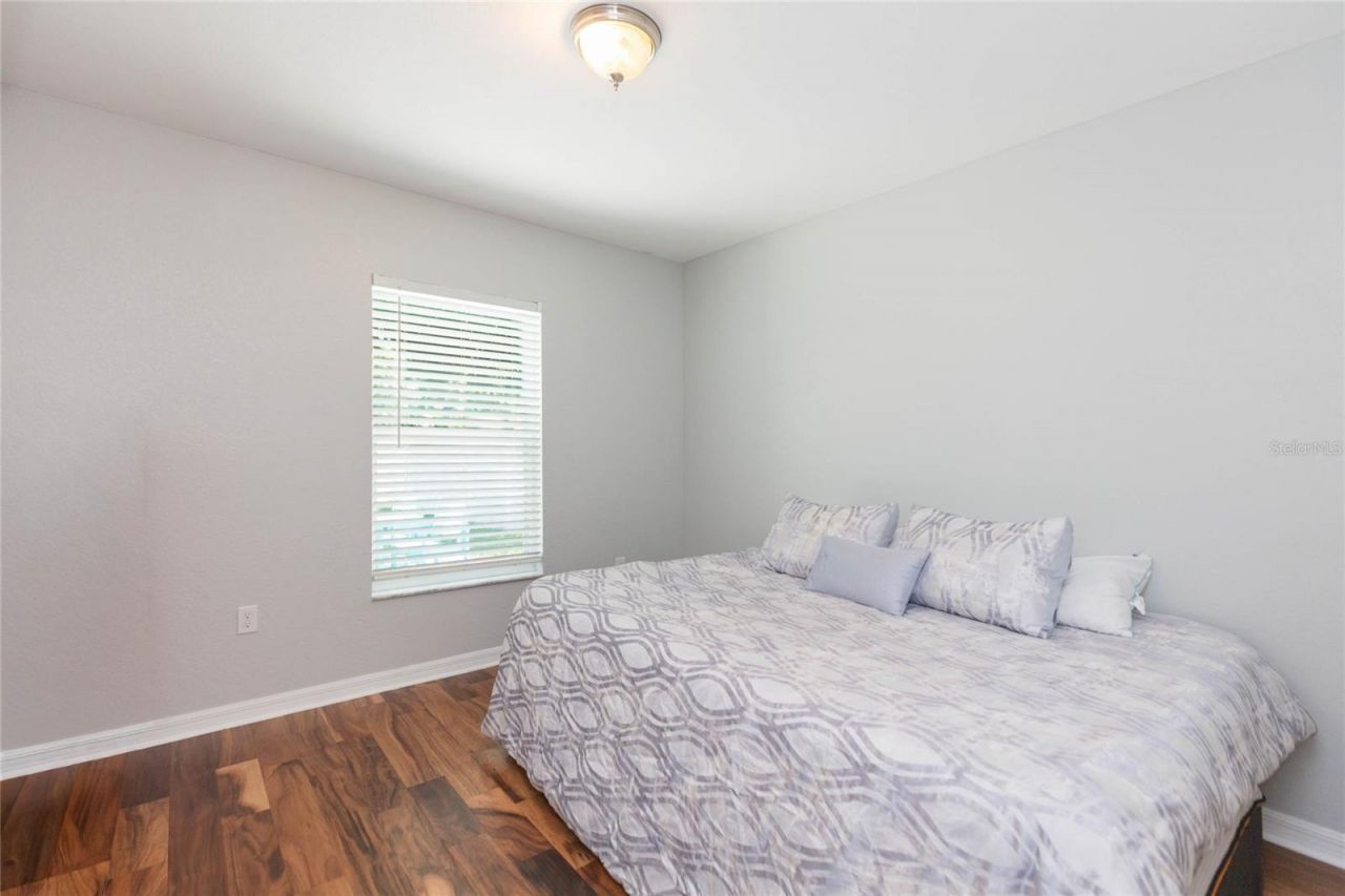 1922 Melrose Avenue S, Saint Petersburg, FL 33715 Photo