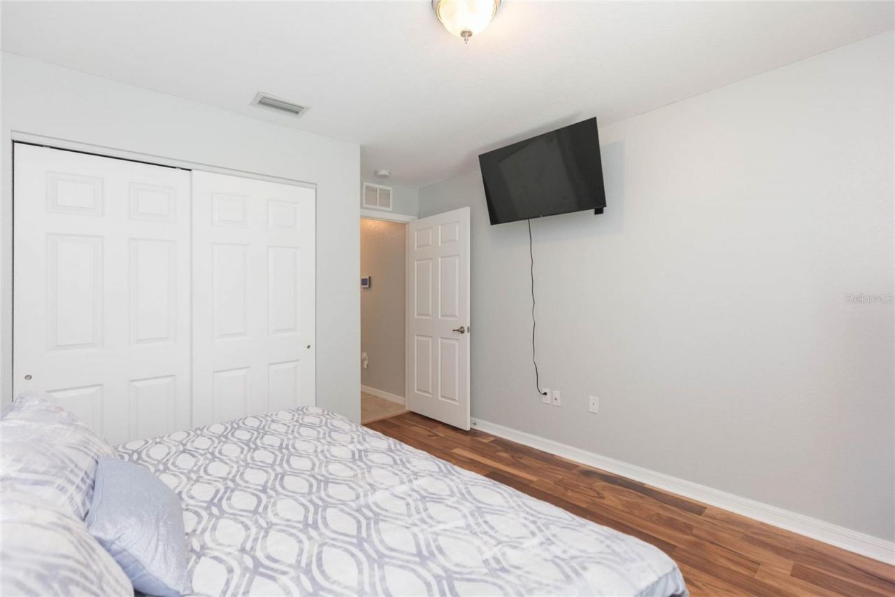 1922 Melrose Avenue S, Saint Petersburg, FL 33715 Photo