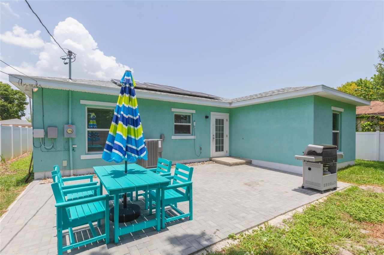 1922 Melrose Avenue S, Saint Petersburg, FL 33715 Photo