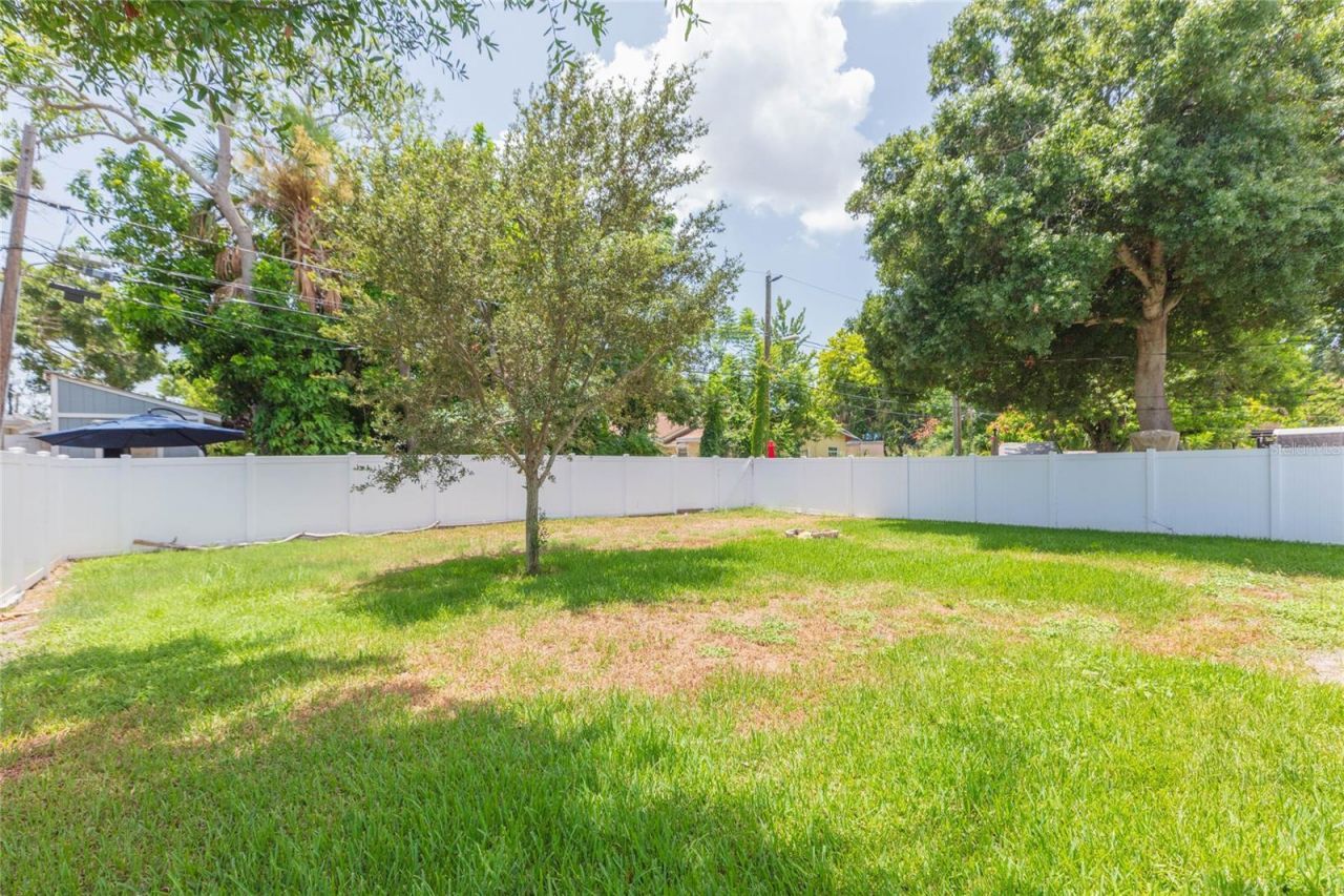 1922 Melrose Avenue S, Saint Petersburg, FL 33715 Photo