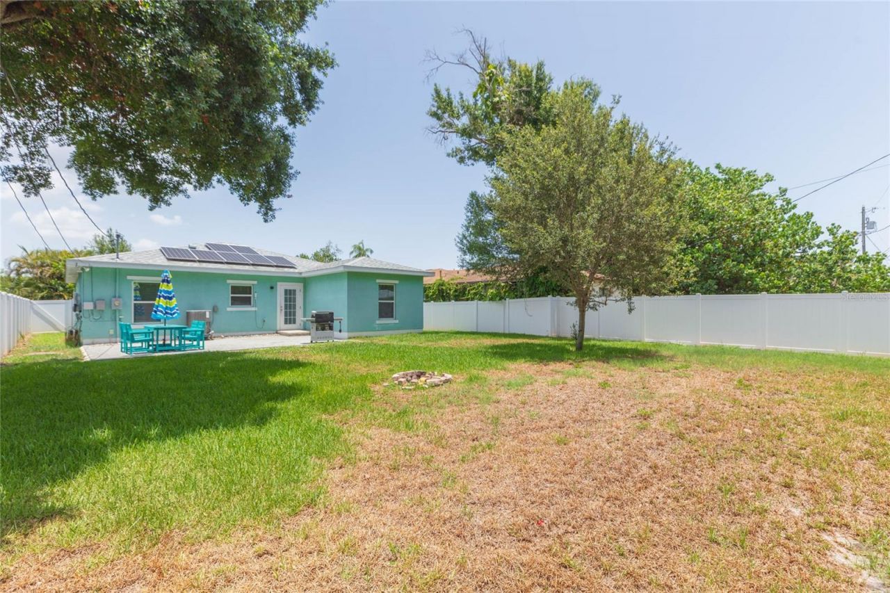 1922 Melrose Avenue S, Saint Petersburg, FL 33715 Photo