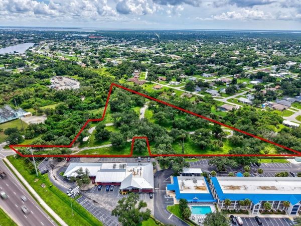 1999 TAMIAMI TRAIL , PORT CHARLOTTE, FL 33948