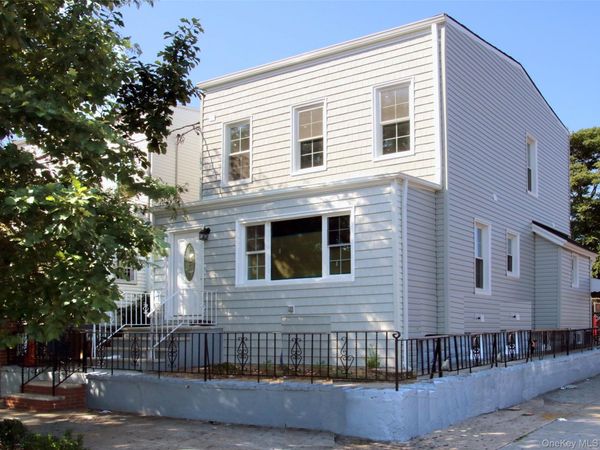 1048 E 98 Street , Brooklyn, NY 11236