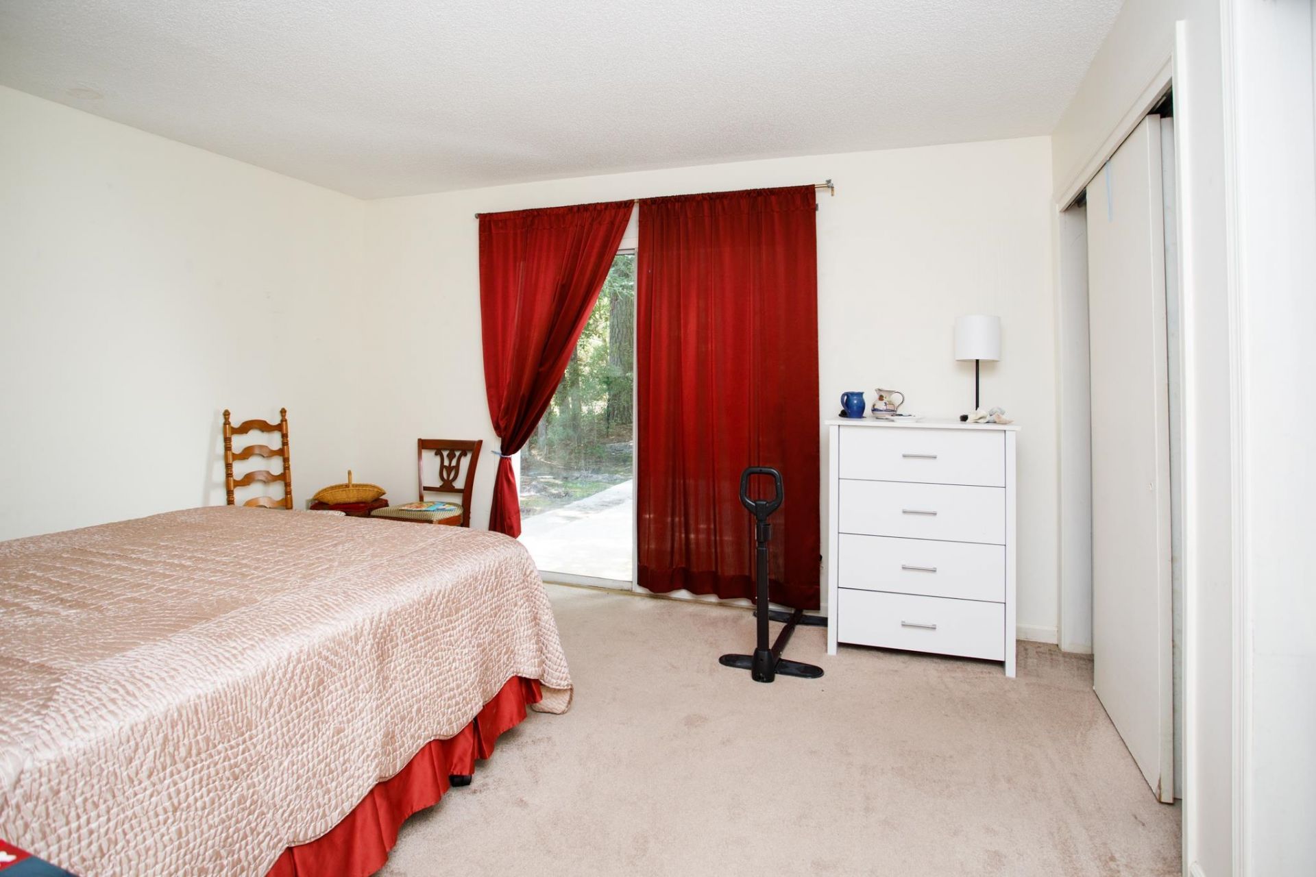 6624 Wintergreen Point  Photo 13