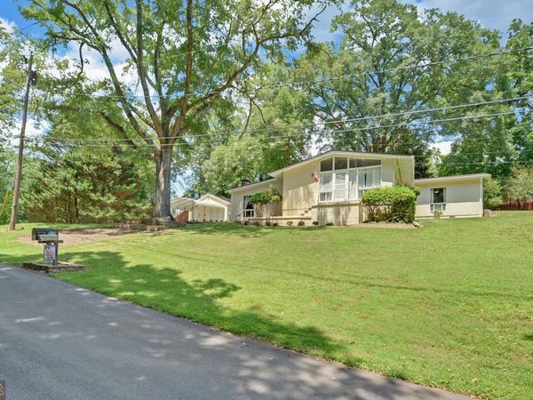 1858 Pinecrest Road, Gainesville, GA 30501
