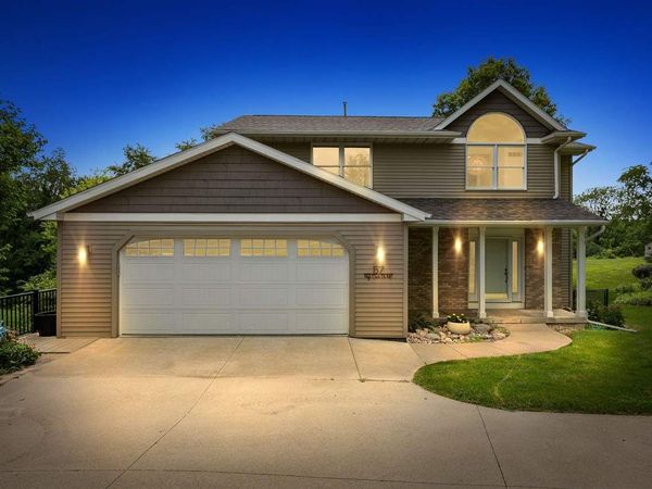 57 High Circle Drive NE, Iowa City, IA 52240