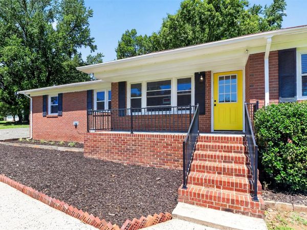 6901 Ridge Lane Road , Charlotte, NC 28262