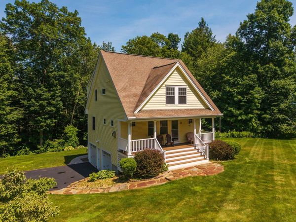 33 Cider Street, Epping, NH 03042