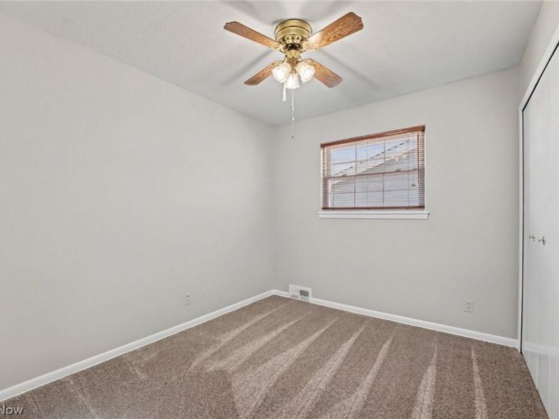 339 E 315th Street, Willowick, OH 44095 Photo 18