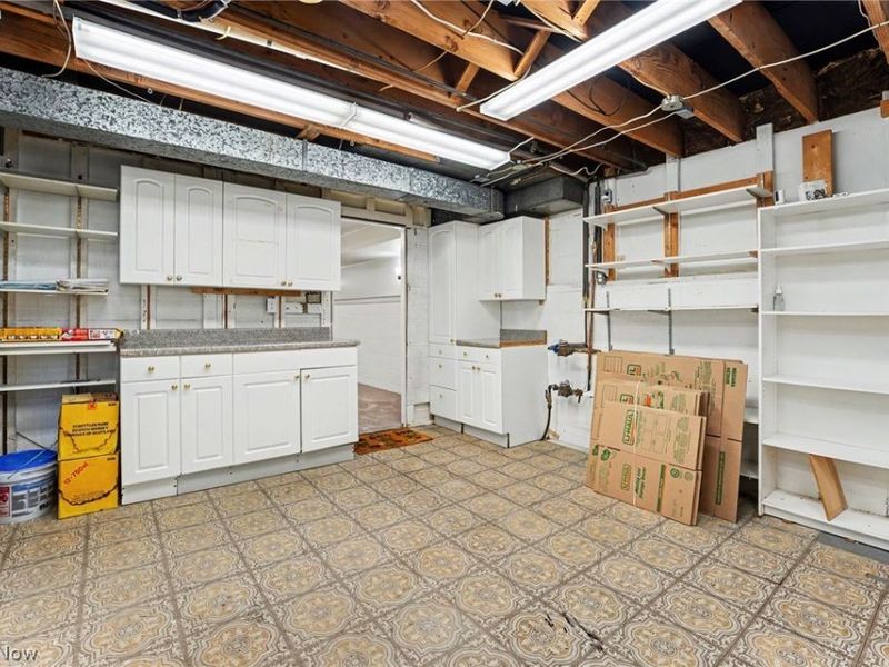 339 E 315th Street, Willowick, OH 44095 Photo 24
