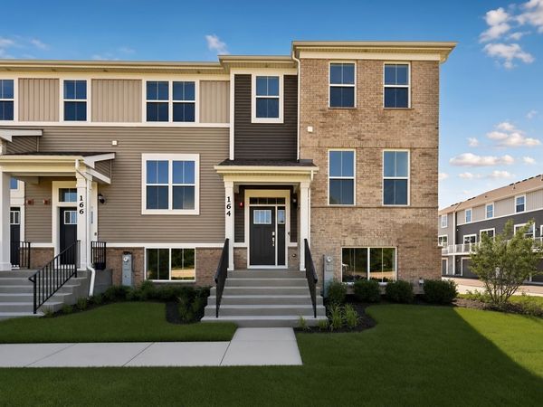164 E Berkshire Drive , Crystal Lake, IL 60014
