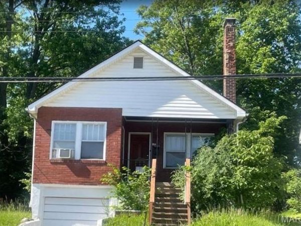 7032 Emma Avenue , St Louis, MO 63136