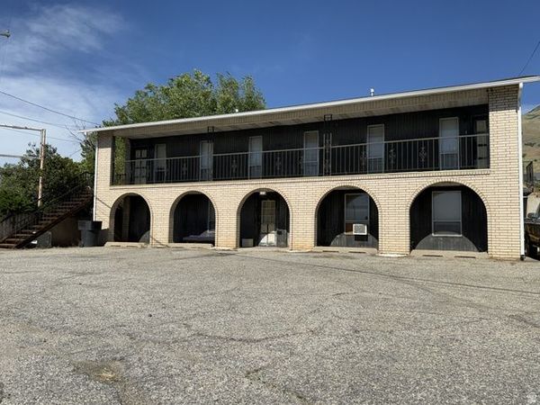 1575 S HIGHWAY 89 , Perry, UT 84302