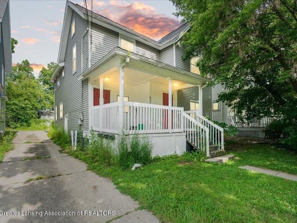621 N Walnut Street, Lansing, MI 48933