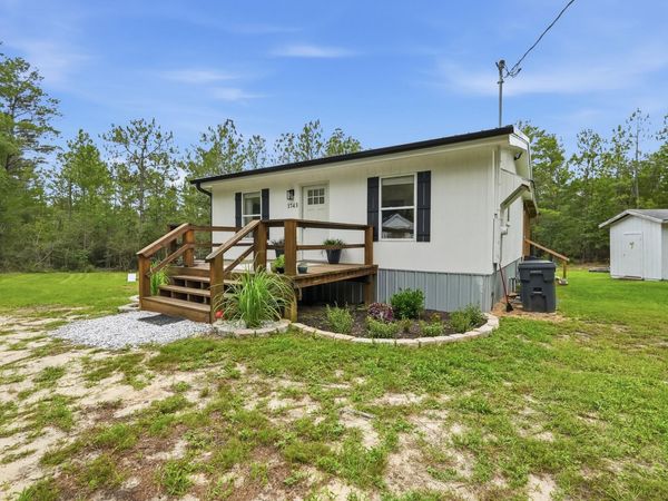 1743 Hinote Road, DeFuniak Springs, FL 32433