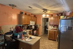 110 Nottingham Court photo 4
