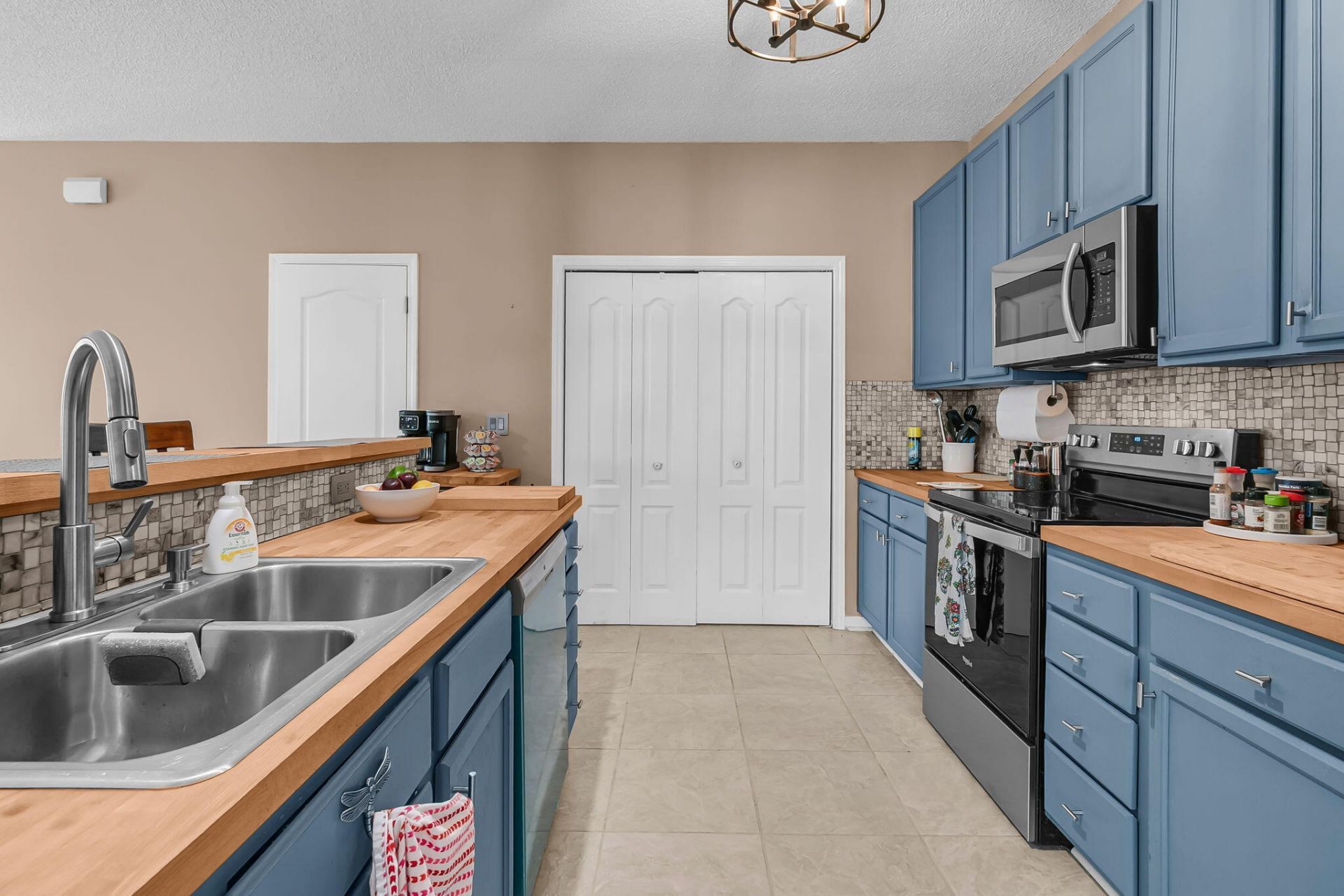 104 Savannah River Drive Photo 13