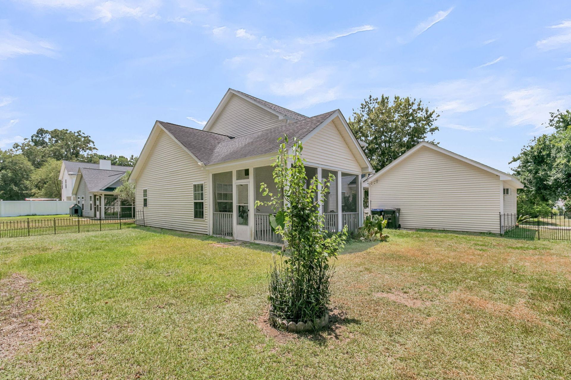 104 Savannah River Drive Photo 38