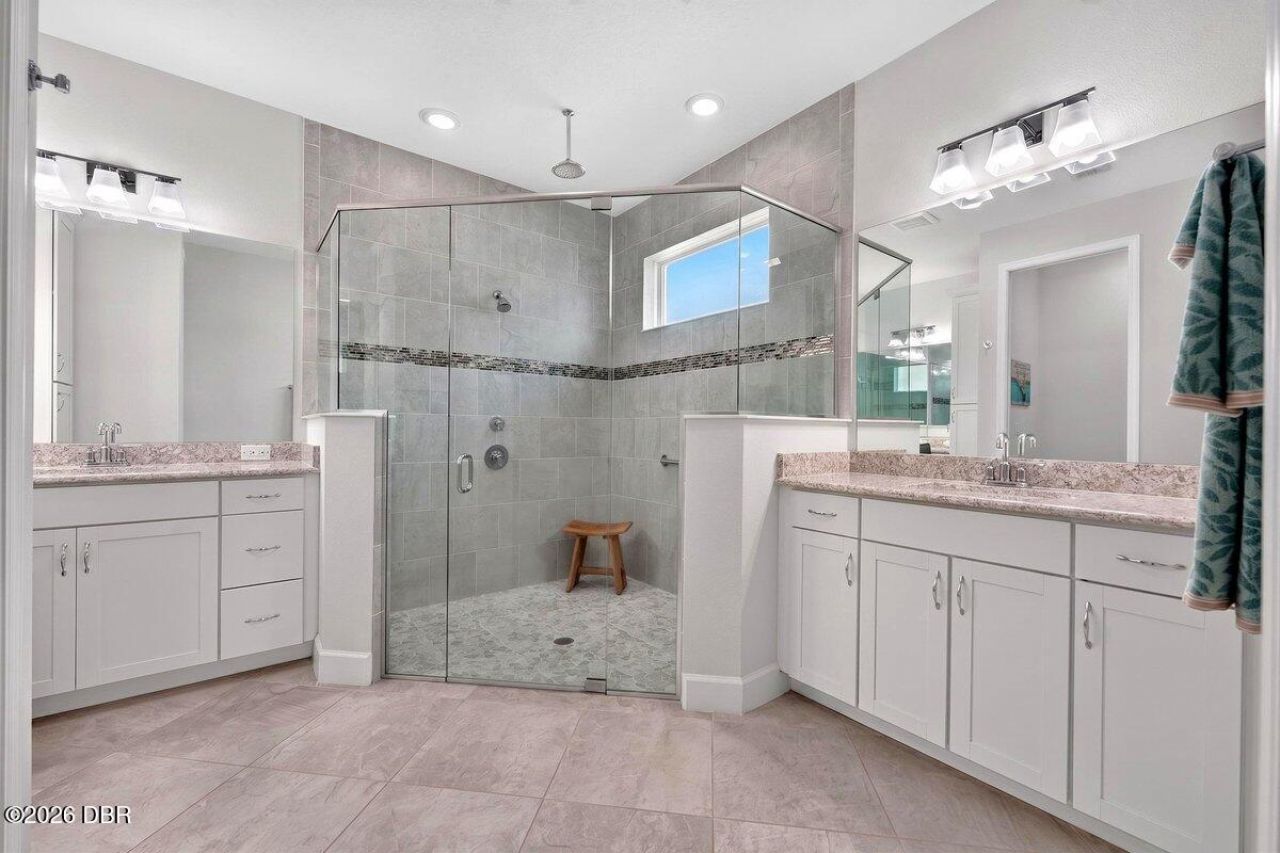 826 Sunny Horizon Court, Daytona Beach, FL 32124 Photo