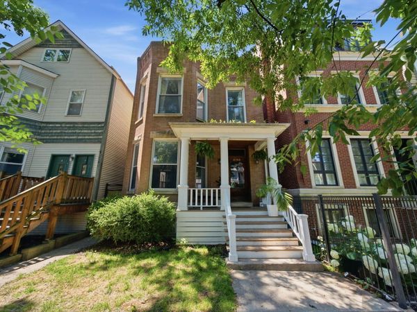 3742 N Janssen Avenue , Unit 2, Chicago, IL 60613