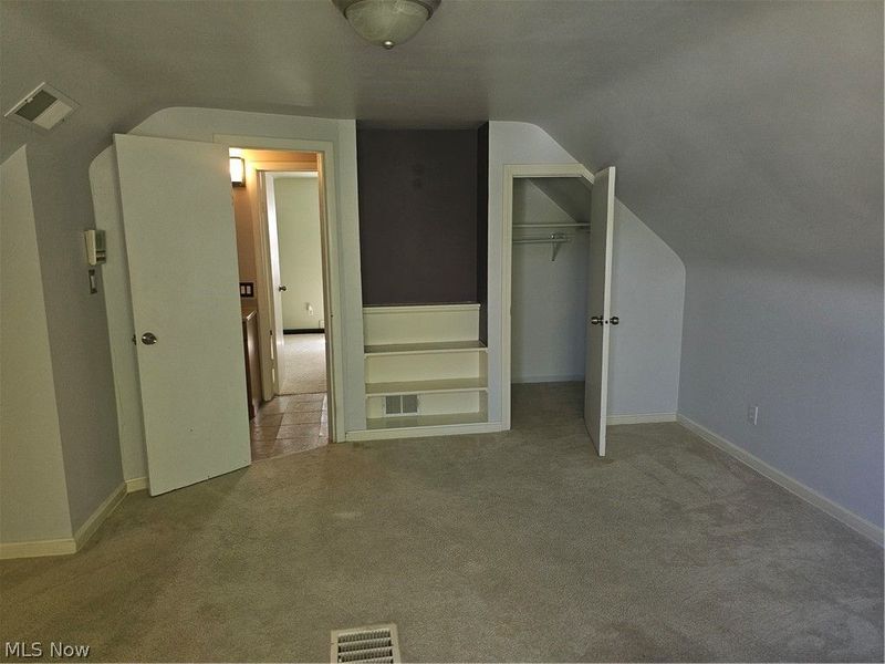 2407 27th Street, Cuyahoga Falls, OH 44223 Photo 11