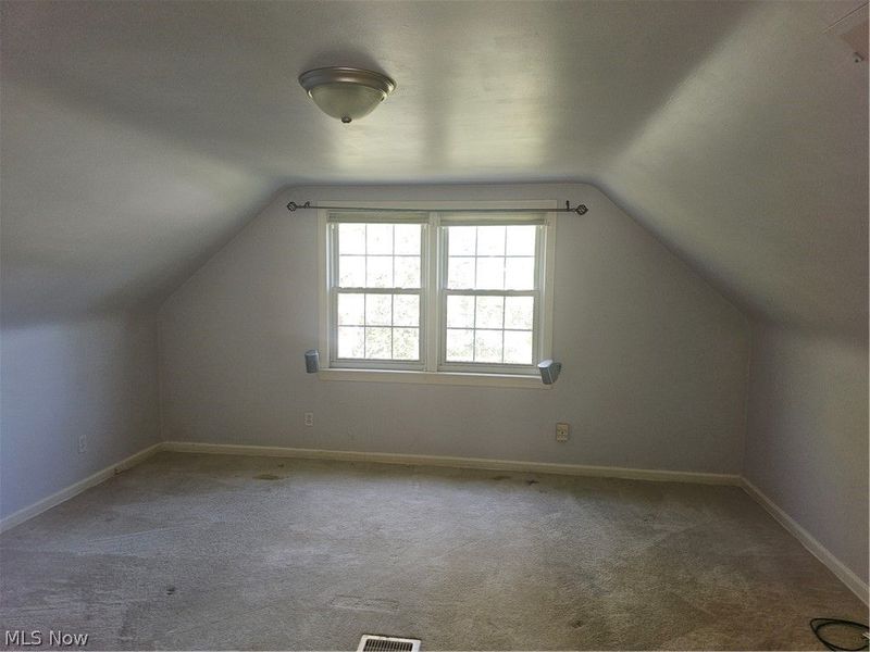 2407 27th Street, Cuyahoga Falls, OH 44223 Photo 12