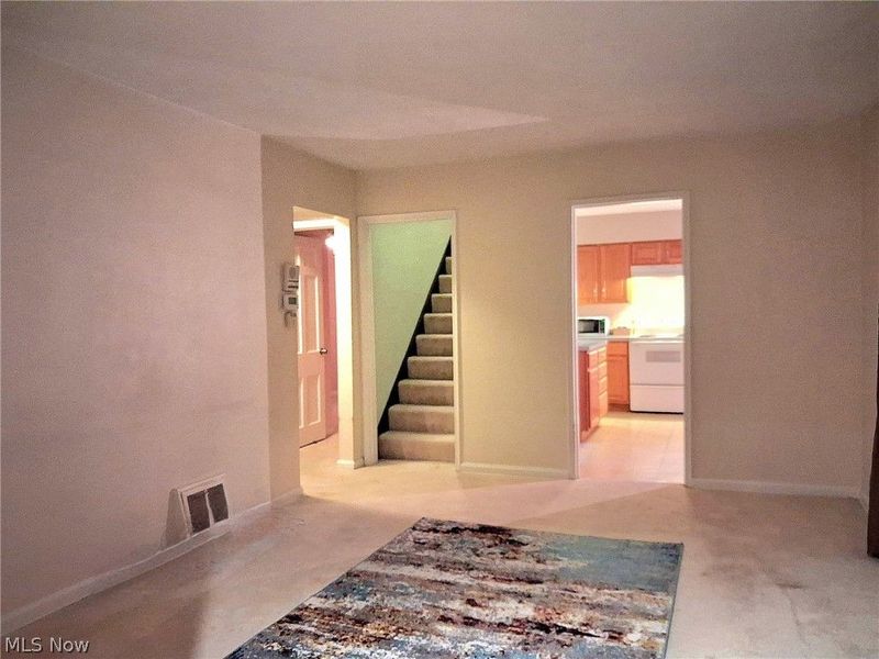 2407 27th Street, Cuyahoga Falls, OH 44223 Photo 12