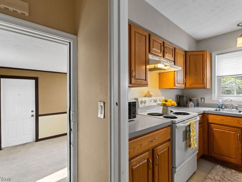 2407 27th Street, Cuyahoga Falls, OH 44223 Photo 13