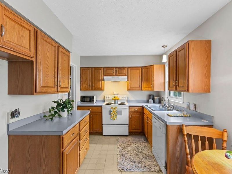2407 27th Street, Cuyahoga Falls, OH 44223 Photo 15