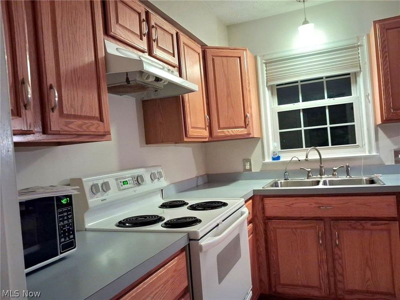 2407 27th Street, Cuyahoga Falls, OH 44223 Photo 15