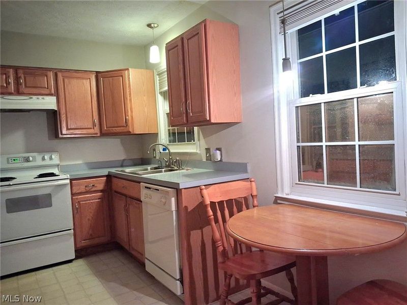 2407 27th Street, Cuyahoga Falls, OH 44223 Photo 17