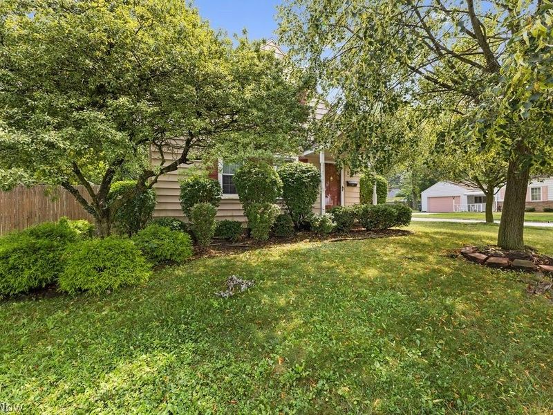 2407 27th Street, Cuyahoga Falls, OH 44223 Photo 4