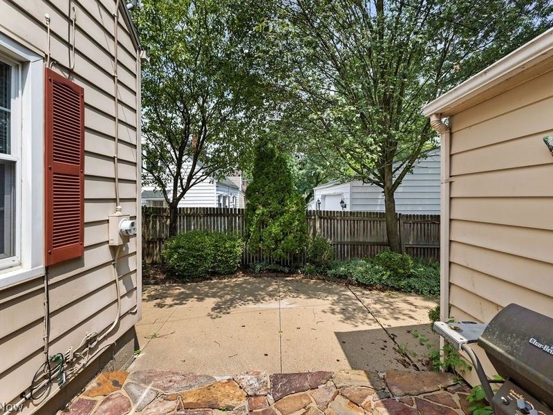 2407 27th Street, Cuyahoga Falls, OH 44223 Photo 44