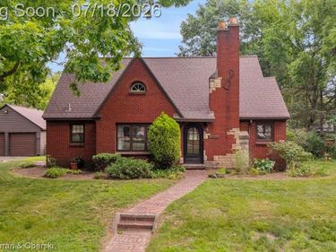 9428 Ball Street, Plymouth Twp, MI 48170