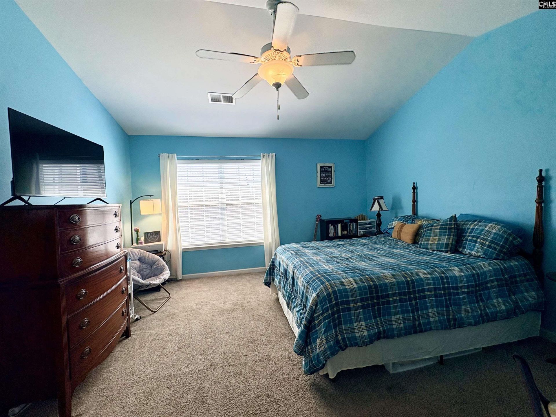 512 Dawsons Park Way Photo 13