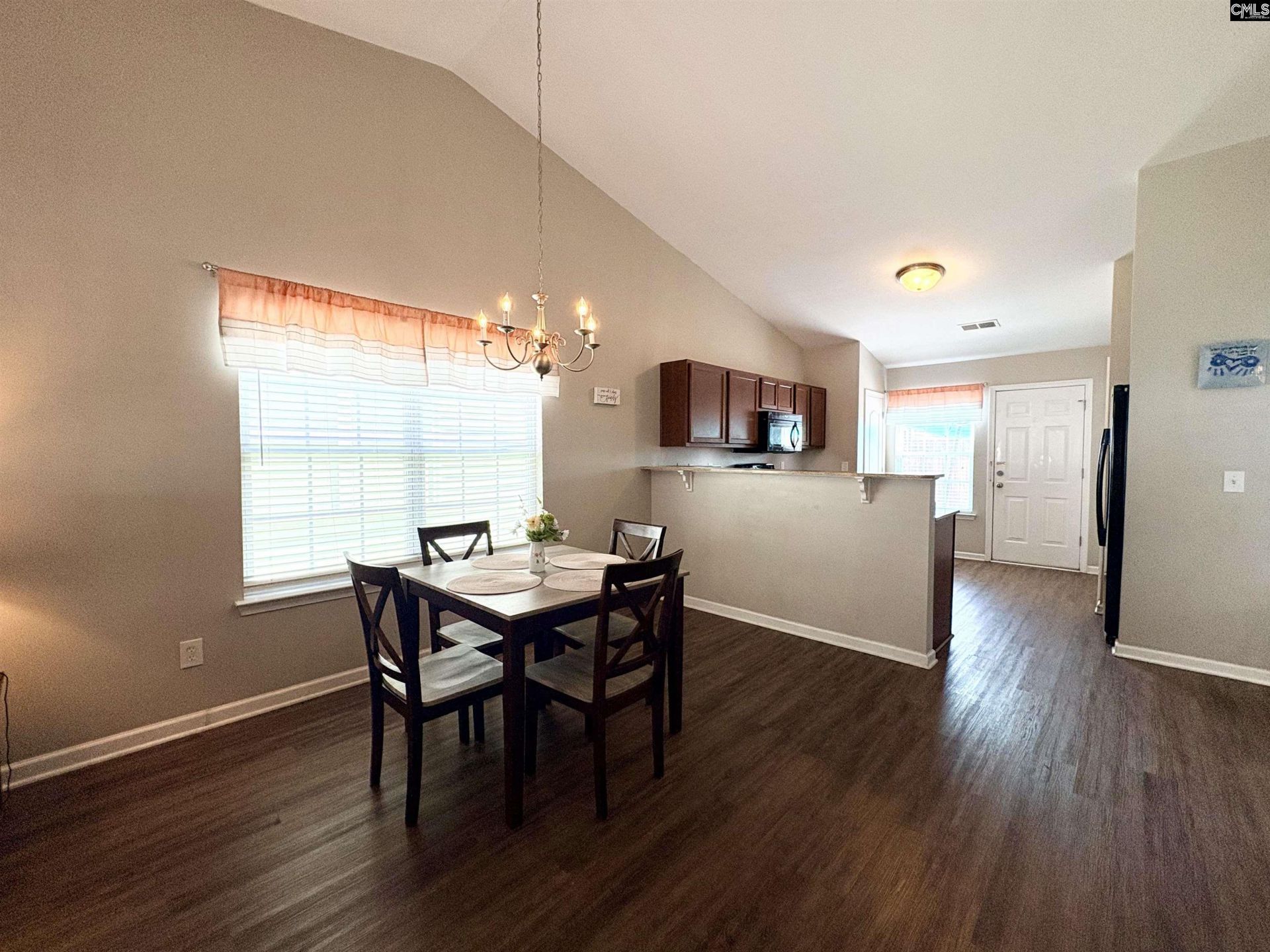 512 Dawsons Park Way Photo 7