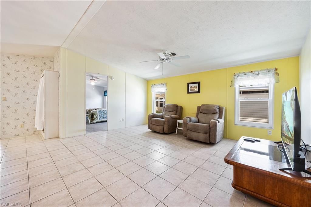 370 Nicklaus Blvd, North Fort Myers, FL 33903 Photo