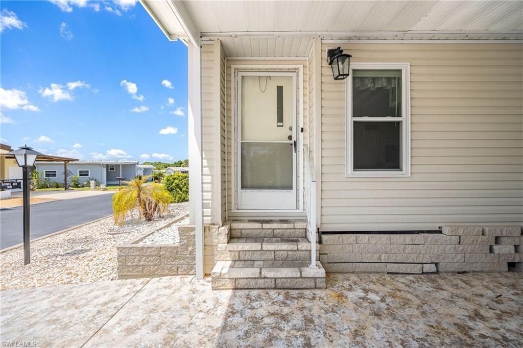 370 Nicklaus Blvd, North Fort Myers, FL 33903 Photo