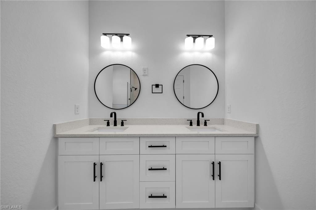 318 NW 9th St , Cape Coral, FL 33993 Photo